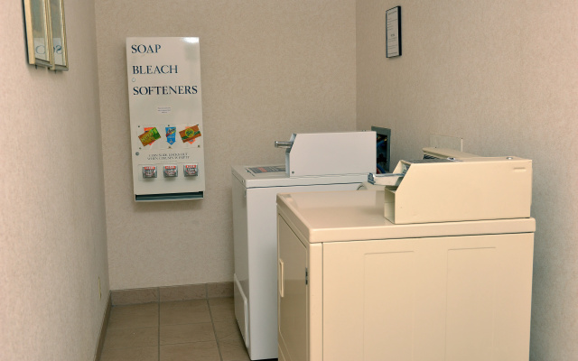 photo 3 of Hampton Inn & Suites Springfield, MO