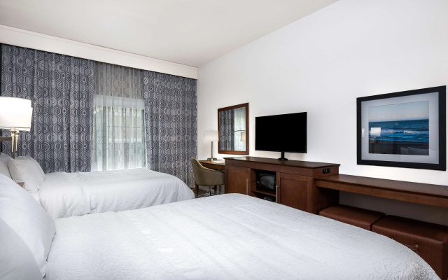 photo 3 of Hampton Inn & Suites Florence Center