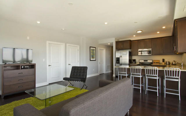 photo 5 of Handsome 2BR in West Loop by Sonder
