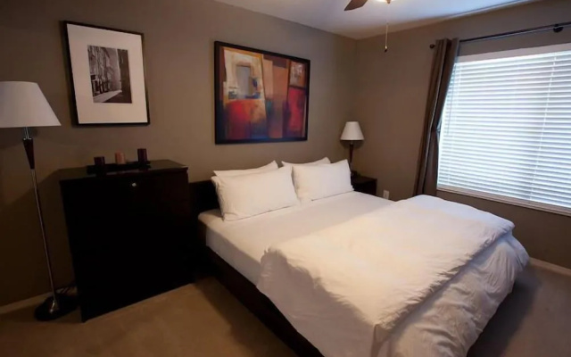 photo 3 of Hangout By Signature Vacation Rentals
