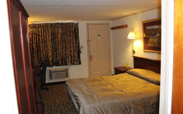photo 2 of Happy Bear Motel