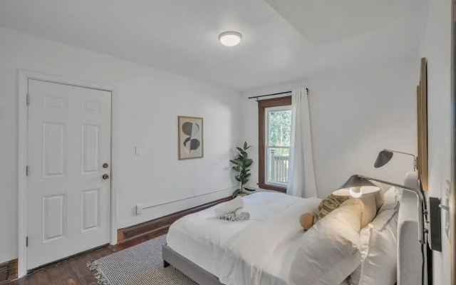 photo 2 of Pet Friendly 5BR Home near Downtown Detroit by RedAwning