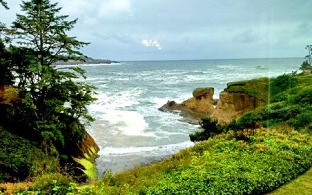 photo 3 of The Harbor at Depoe Bay