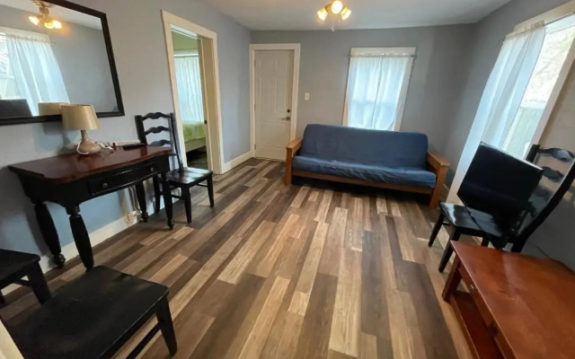 photo 2 of Harbor House Inn