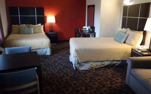 photo 2 of Harbor Inn & Suites