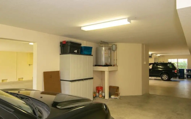 photo 3 of Harbor Landings - Three Bedroom Condo