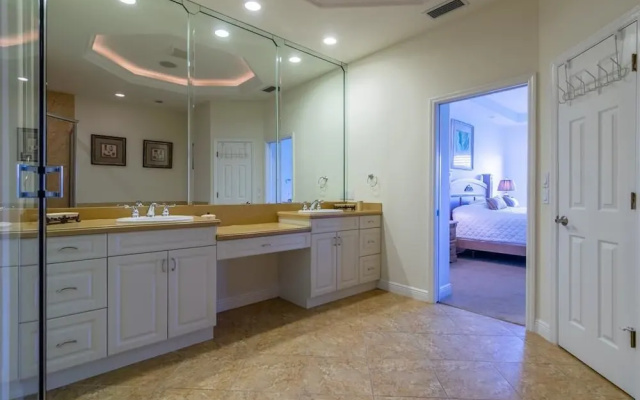 photo 5 of Harbor Landings - Three Bedroom Condo