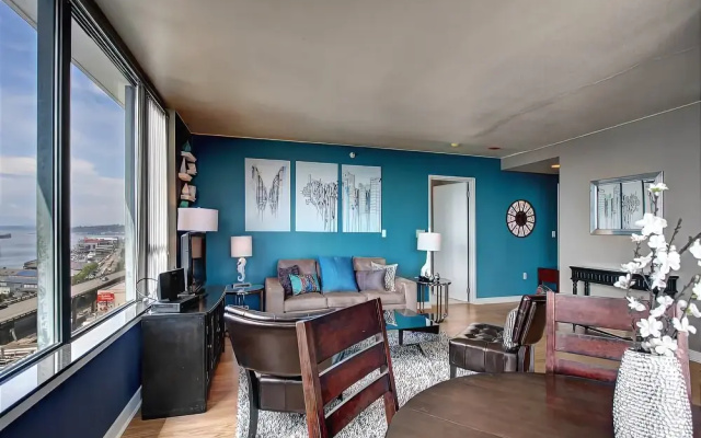 photo 4 of Harbor Steps Seascape Suite - Two Bedroom Apartment with Balcony