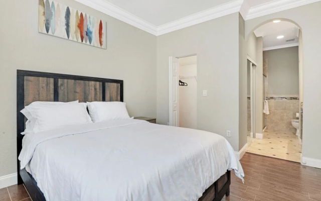 photo 4 of Harbor Vacation Homes