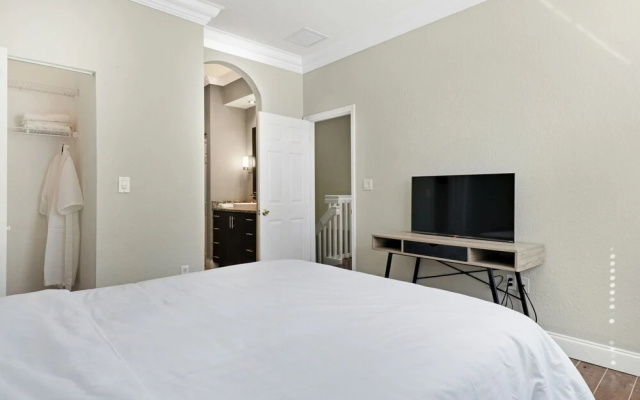 photo 5 of Harbor Vacation Homes