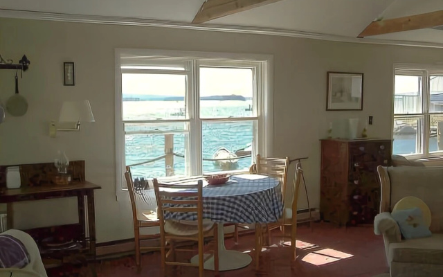 photo 4 of Harborside Cottage - One Bedroom Home