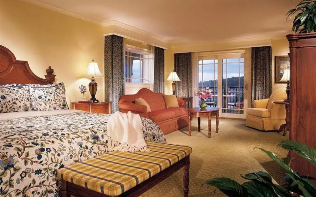 photo 3 of Harborside Hotel Marina And Spa