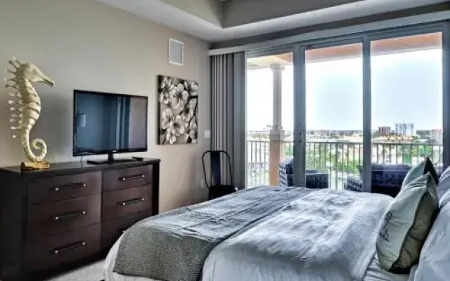 photo 4 of Harborview Grande 700 Waterfront Condo