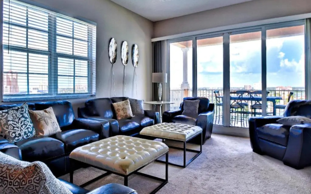 photo 5 of Harborview Grande 700 Waterfront Condo
