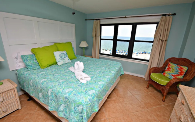 photo 3 of Harbour Place 207 2 Bedroom Condo