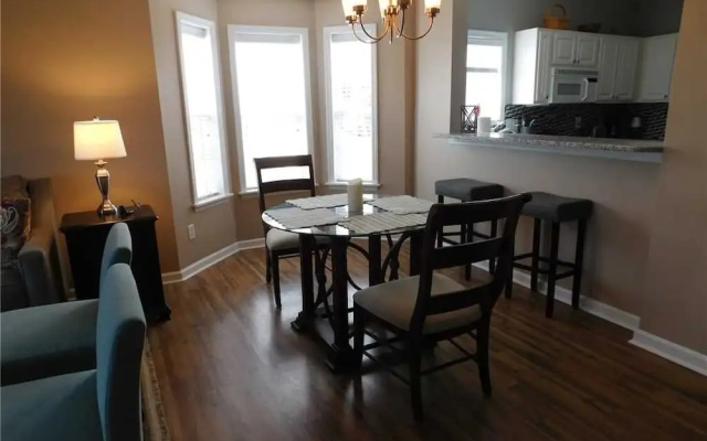 photo 3 of Harbourfront S #a6 2 Bedroom Condo