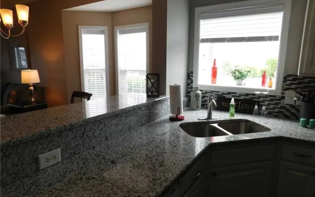 photo 4 of Harbourfront S #a6 2 Bedroom Condo