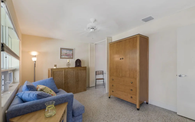 photo 2 of Harbourside by Singer Island Vacation Rentals