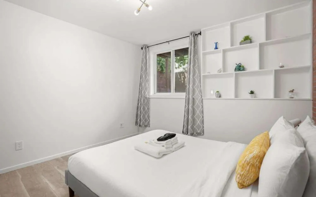 photo 5 of Harkness Apartment