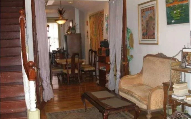 photo 3 of Harlem Landmark Bed And Breakfast Annex