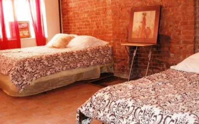 photo 4 of Harlem Landmark Bed And Breakfast Annex