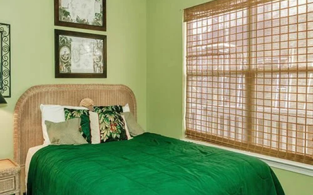 photo 3 of Harley's Haven 627865 by RedAwning