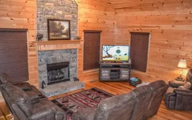 photo 4 of Harleys River Retreat