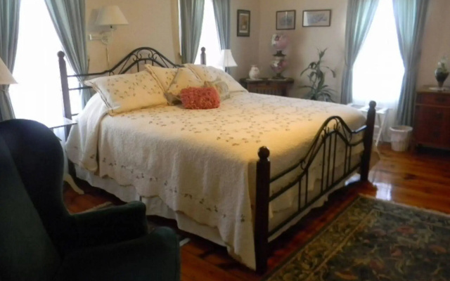 photo 4 of Harrington House