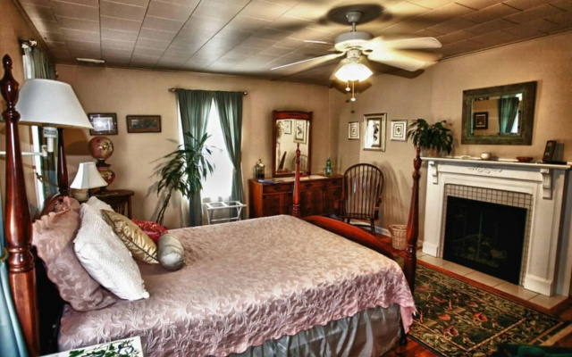 photo 5 of Harrington House