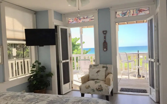photo 4 of Harrington House Beachfront Bed & Breakfast