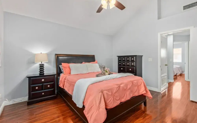 photo 2 of Hartford #1152 Chandler 3 Bedroom Townhouse by RedAwning