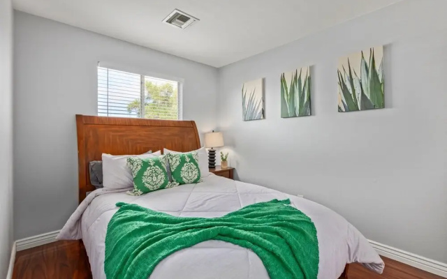 photo 4 of Hartford #1152 Chandler 3 Bedroom Townhouse by RedAwning