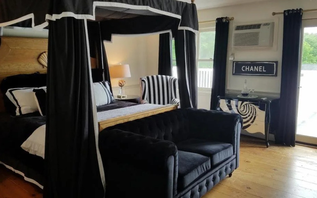 photo 5 of Hartwell House Inn