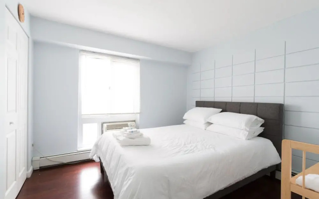 photo 4 of Harvard Square Apartments by Next Star