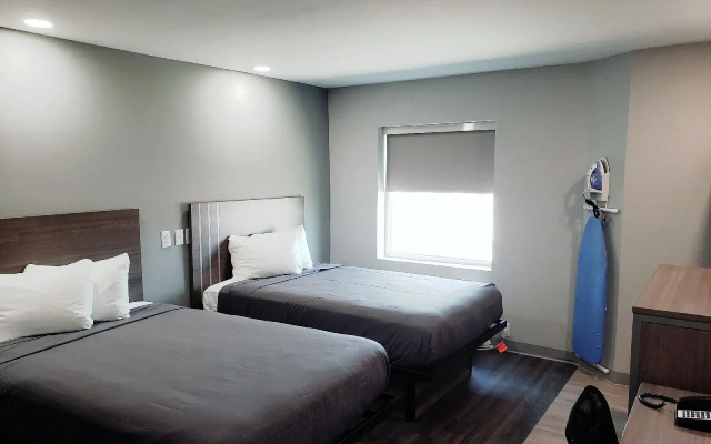 photo 5 of Hathaway Inn