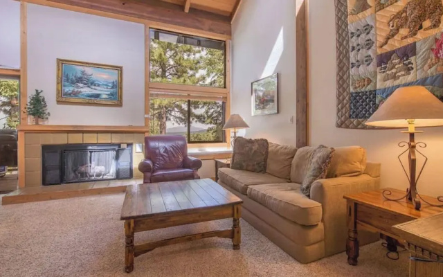 photo 5 of Hawk's Eye by Avantstay Cozy Condo w/ Views & Access to Northstar Resort Community