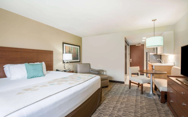 photo 5 of Hawthorn Suites by Wyndham Bridgeport/Clarksburg