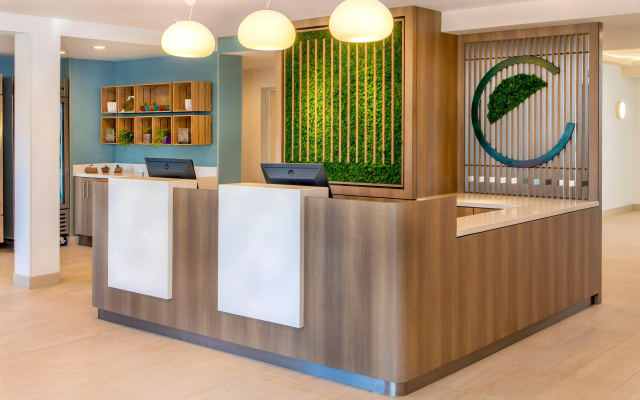 photo 2 of Hawthorn Suites by Wyndham Lowell