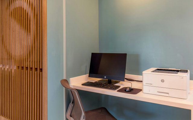 photo 5 of Hawthorn Suites by Wyndham Lowell