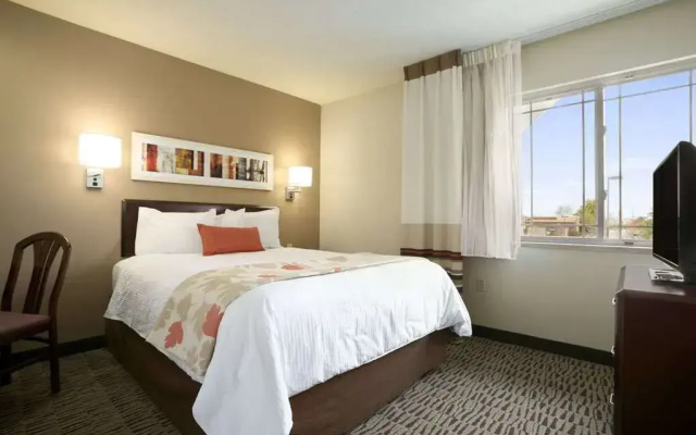 photo 3 of Hawthorn Suites by Wyndham Chicago Schaumburg