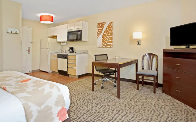 photo 3 of Hawthorn Suites by Wyndham Cincinnati Blue Ash