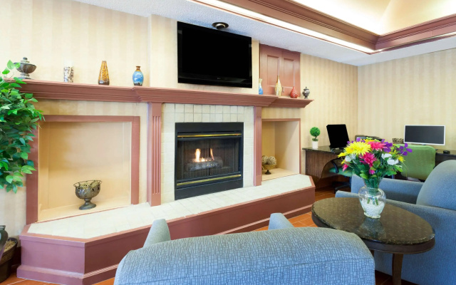 photo 2 of Hawthorn Suites By Wyndham Dearborn/Detroit MI