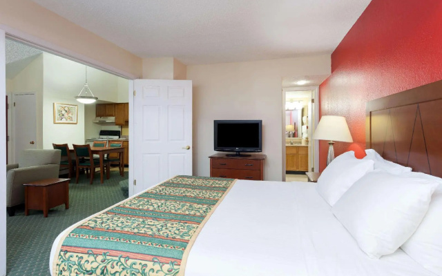 photo 4 of Hawthorn Suites By Wyndham Dearborn/Detroit MI