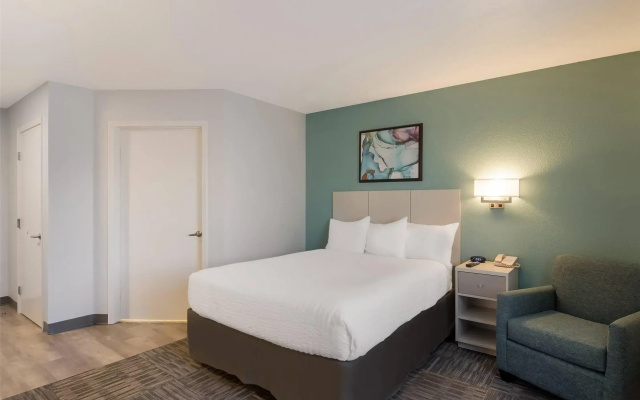 photo 4 of MainStay Suites Denver Tech Center