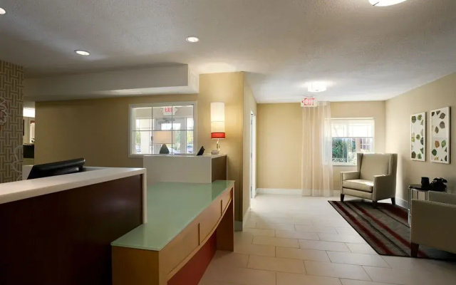 photo 2 of Hawthorn Suites By Wyndham Detroit Farmington Hills