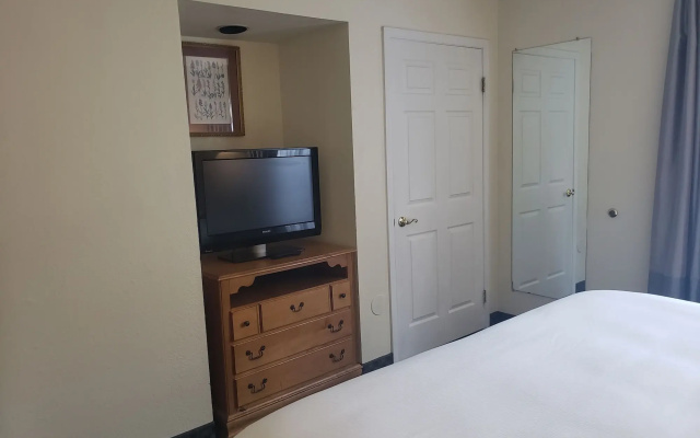 photo 5 of Affordable Suites of America Detroit-Warren