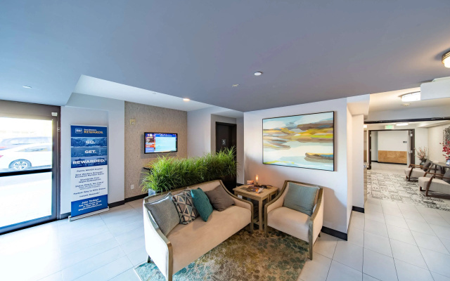 photo 3 of City Express By Marriott Manhattan Beach