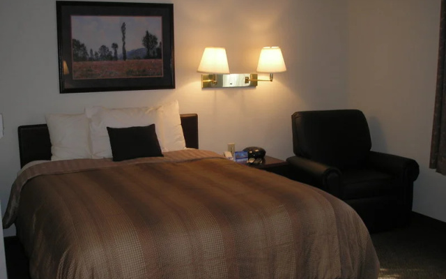 photo 3 of Hawthorn Suites By Wyndham Raleigh