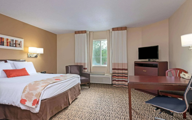 photo 2 of MainStay Suites Raleigh - Cary