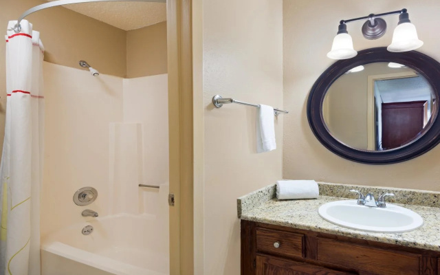 photo 5 of Hawthorn Suites by Wyndham San Antonio NE